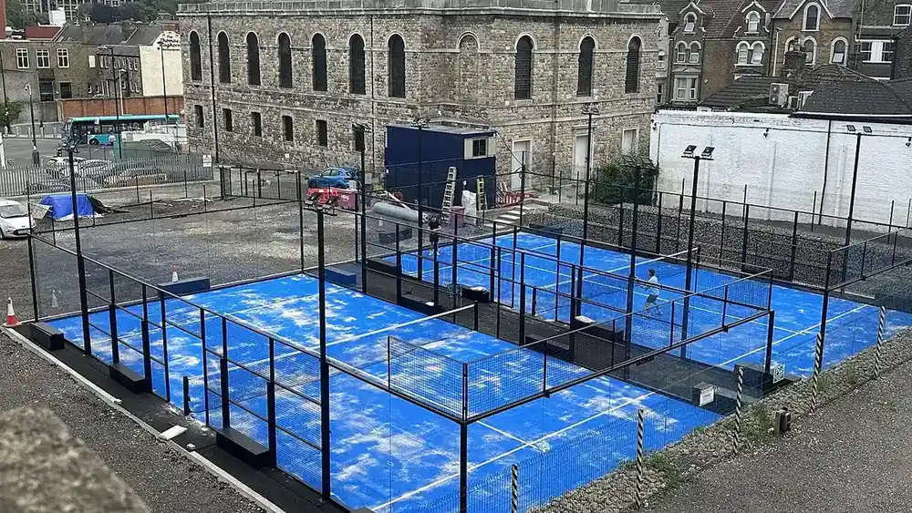 Several padel courts at an urban padel centre: padel in Malmö with Padelpoolen